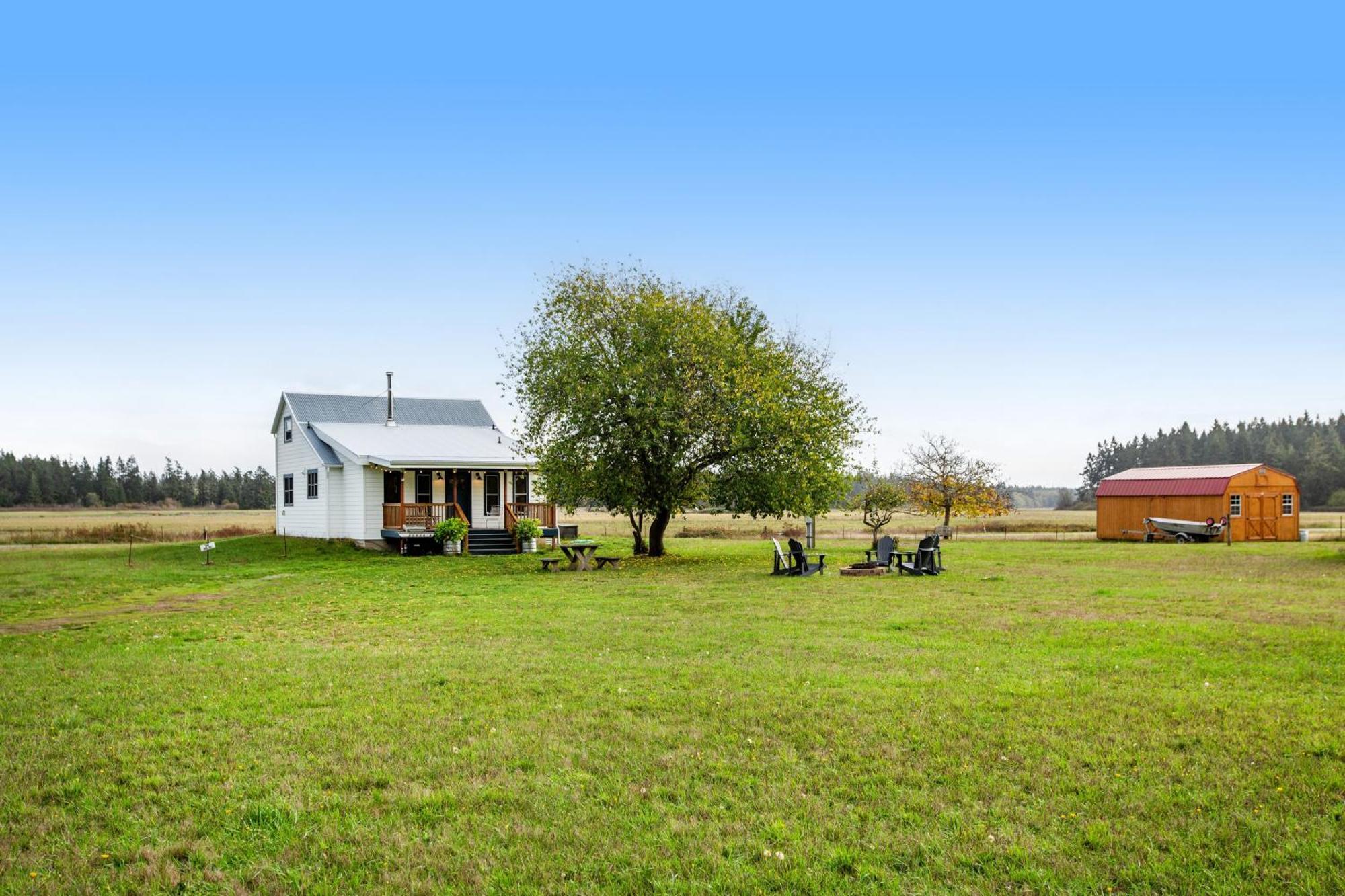 Historic Officer'S Farmhouse At Olf Coupeville Kültér fotó