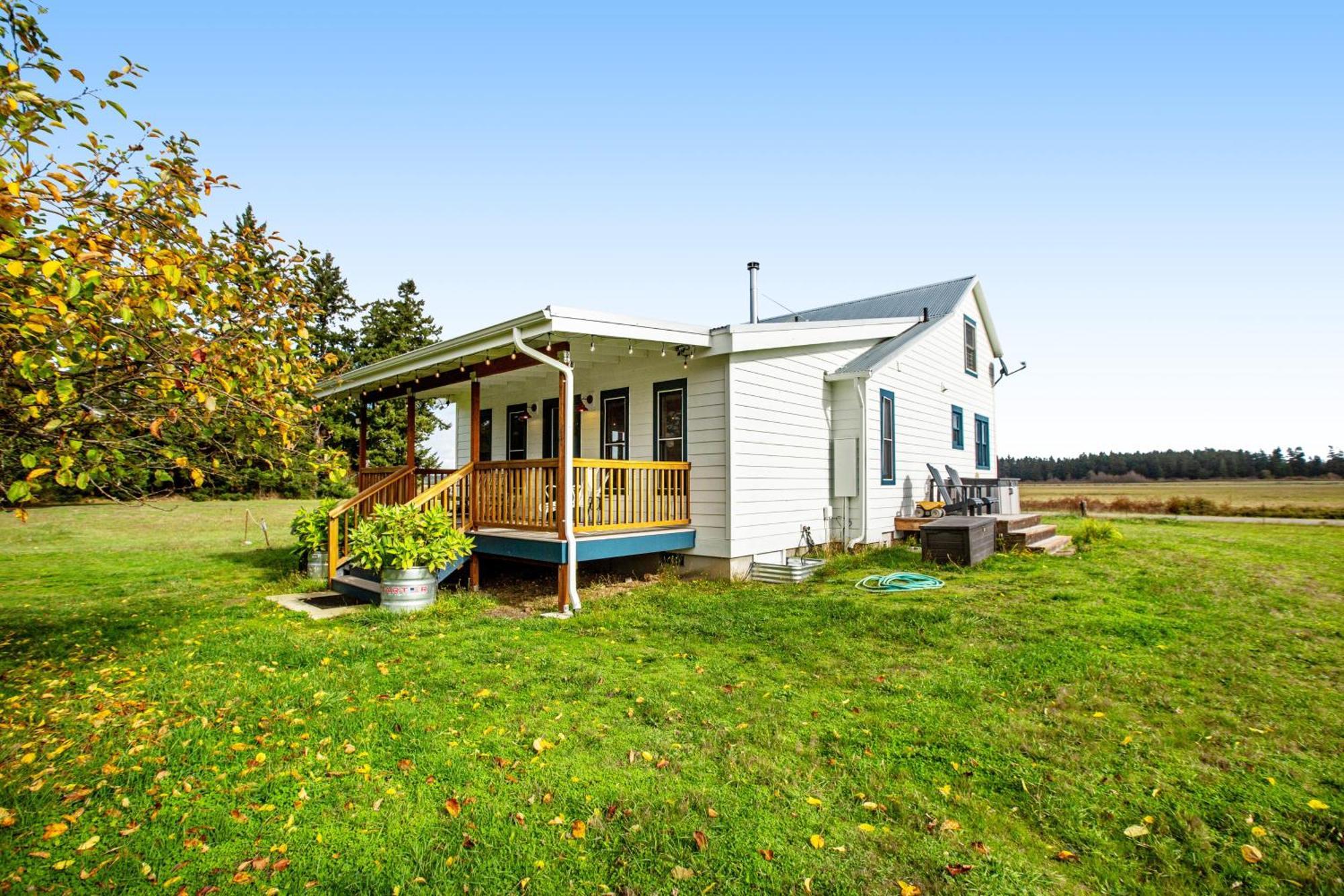 Historic Officer'S Farmhouse At Olf Coupeville Kültér fotó